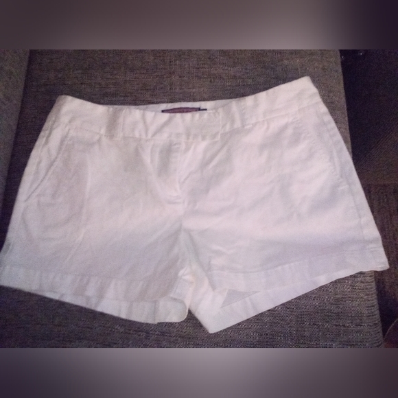 Shorts - Picture 2 of 5